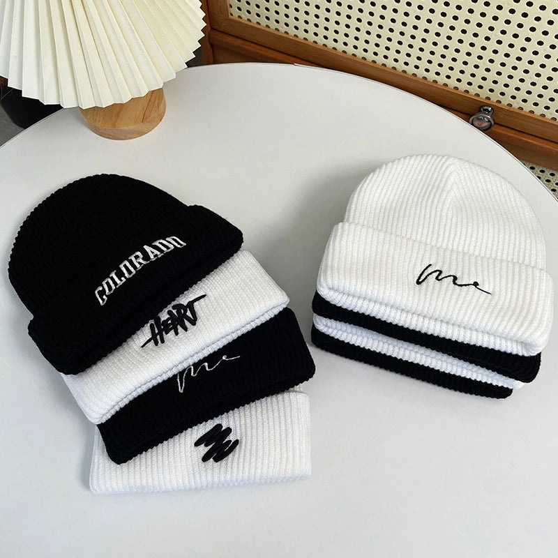 MONOCHROME - Streetsmart beanie line-up