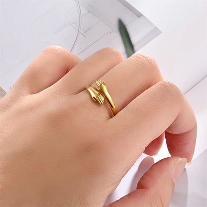 Women's adjustable embrace ring